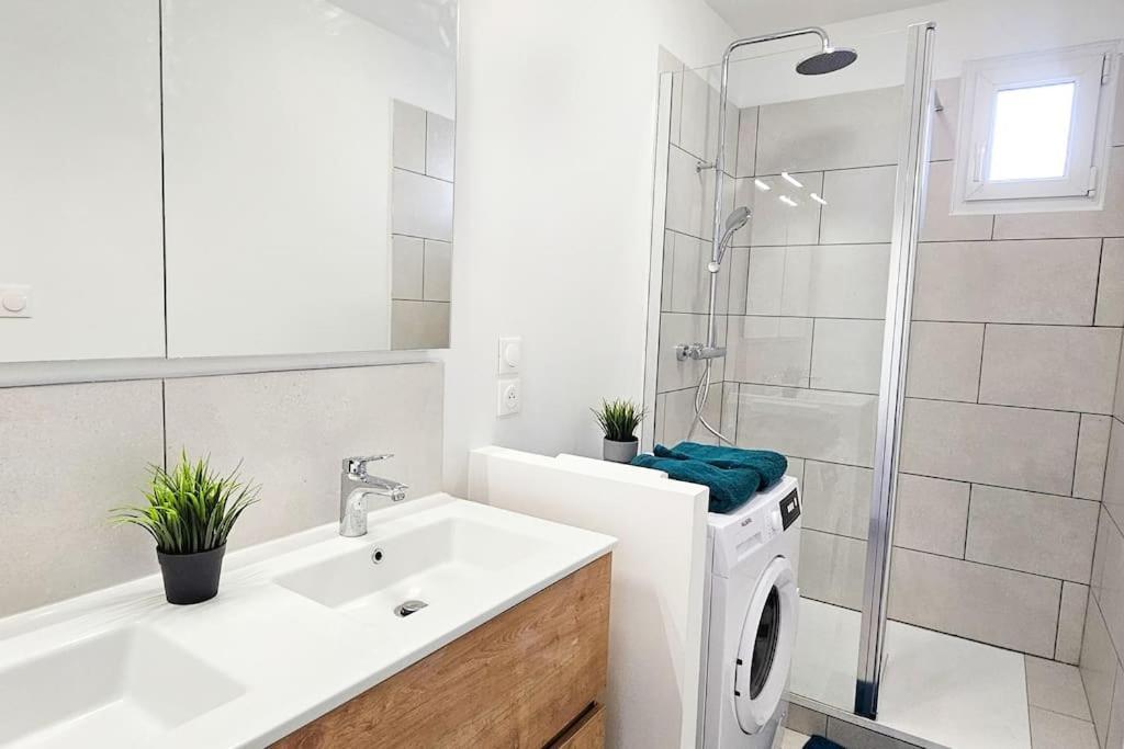 C'Est Chez Maurice! 4 Ch Wifi Balcon Parking Free Apartment Saint-Etienne  Exterior photo